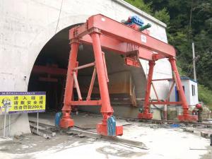 隧道專用提梁機(jī)